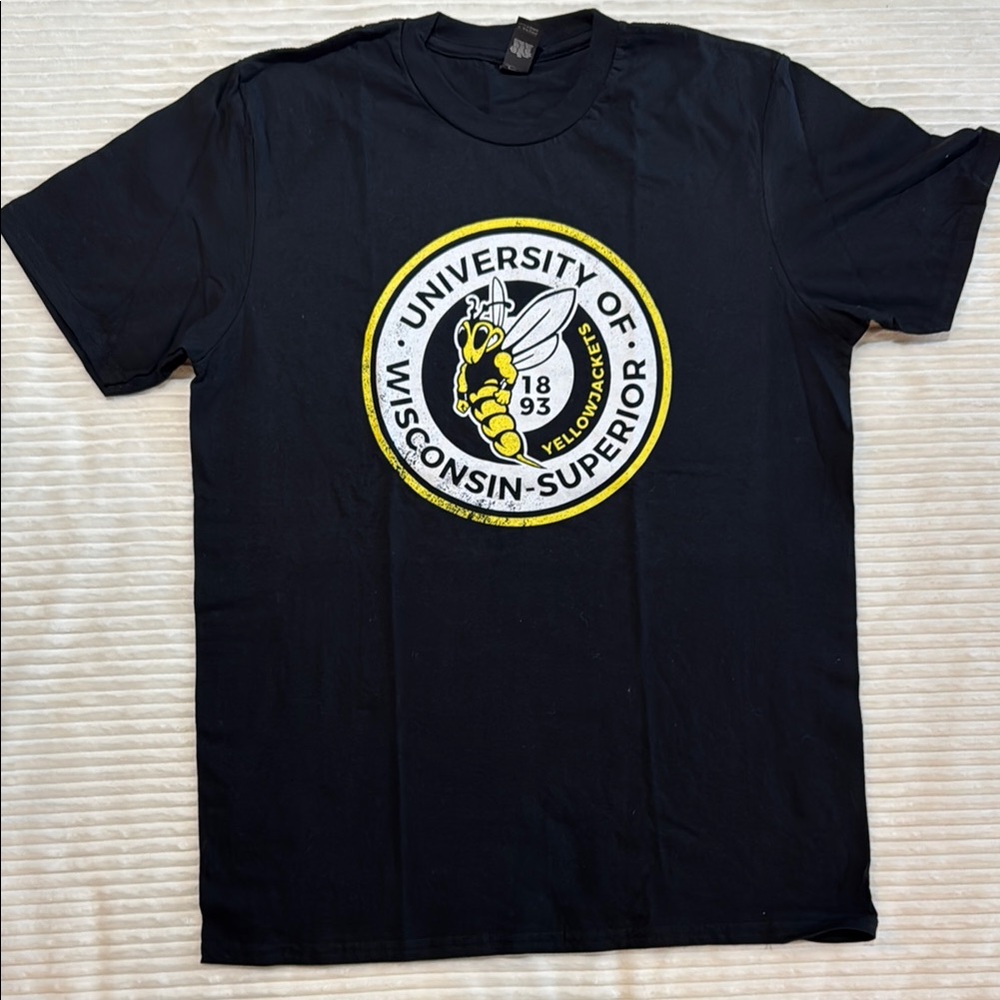 University of Wisconsin Superior Yellowjackets Black Short Sleeve T-Shirt Medium